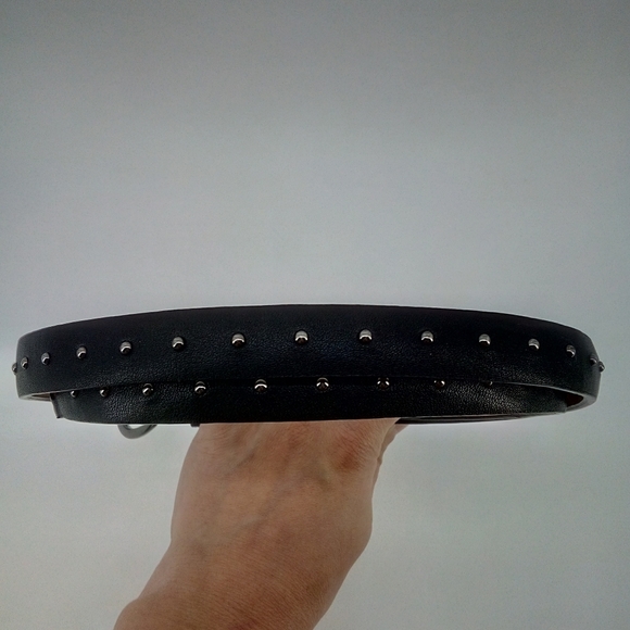 Genuine Leather Talbots Divot Black Belt Large - Picture 2 of 8